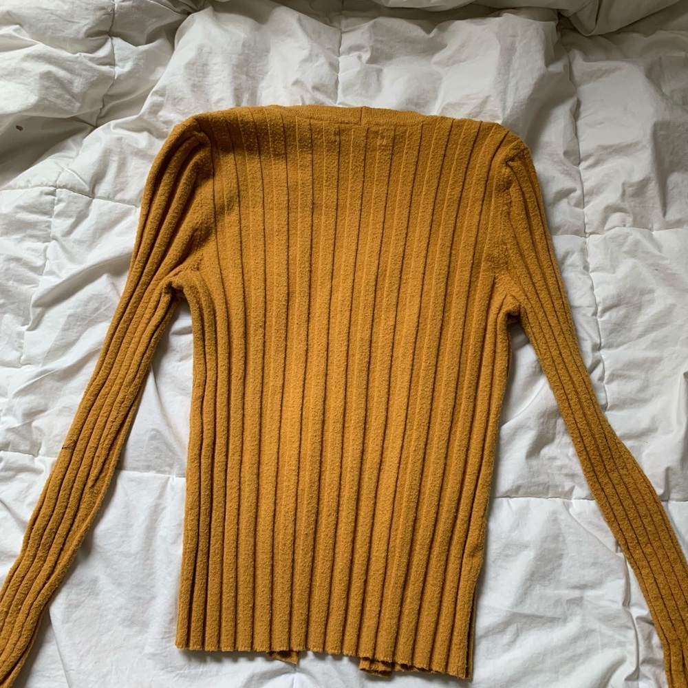 Yellow Knit Sweater size Small - Picture 2 of 2